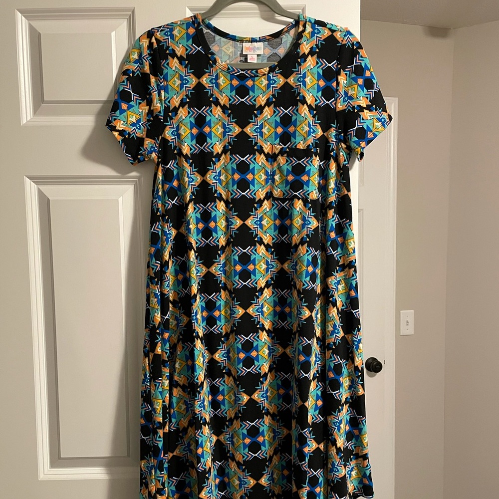 *RARE* vintage lularoe Carly